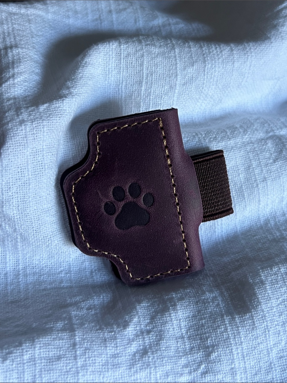 Leather Magnetic Bookmark Pen Holder Leather Paw Print Embossed